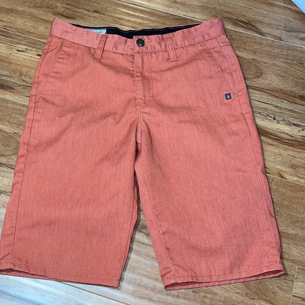 Volcom Straight Fit Shorts Red/Orange size 27/14